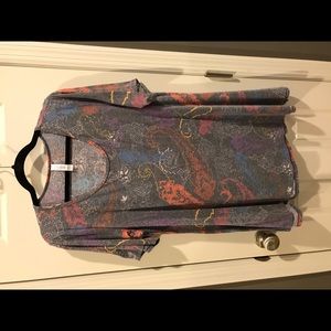 Lularoe Large Perfect Tee, GUC
